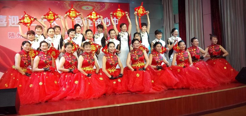 舞动热情 再塑辉煌：企业年会舞蹈活动的潮流趋势